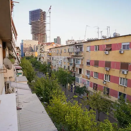 2br At Cafe Flora - Skanderbeg Square Area * Tirana